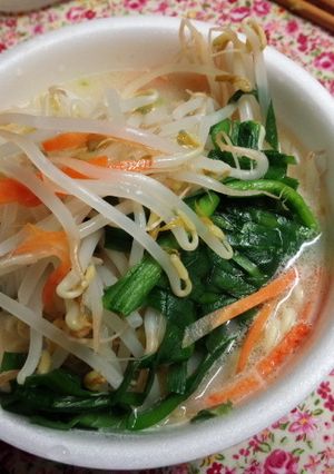 シャキシャキ野菜入りカップラーメン-レシピのメイン写真