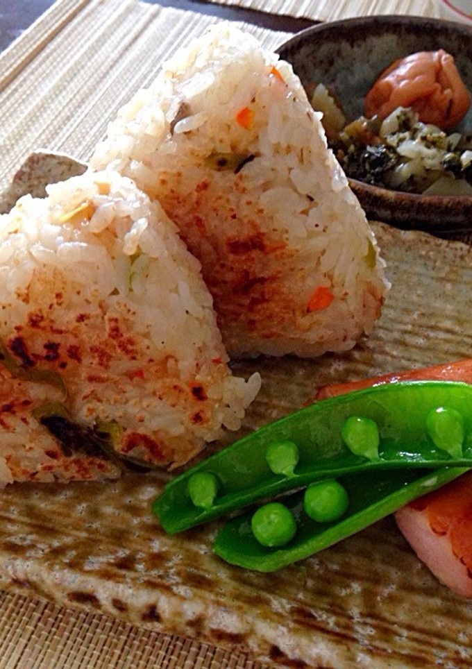 筍ごはん で 焼きおにぎり-レシピのメイン写真