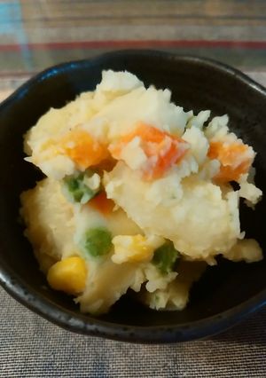 ラーメンスープの素&豆乳でポテトサラダ-レシピのメイン写真