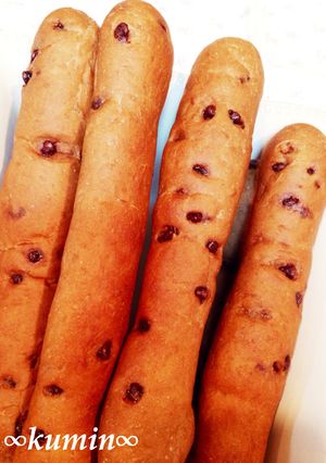 キャロブ入り♪チョコチップスティックパン-レシピのメイン写真