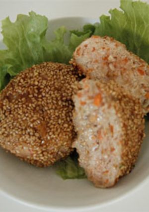 胡麻鶏団子の照り焼き-レシピのメイン写真