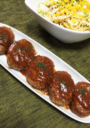 キャベツしめじ入り！絶品ハンバーグ-レシピのメイン写真