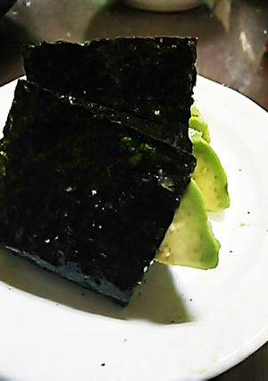 なんだか楽しい♪アボカドの海苔巻き-レシピのメイン写真