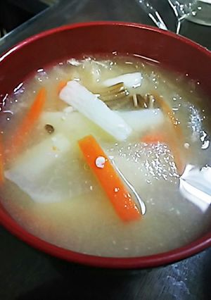 長いもと根菜の味噌汁-レシピのメイン写真