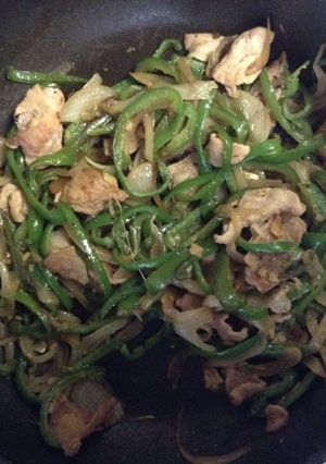 豚肉とピーマンのナンプラー炒め-レシピのメイン写真