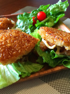 鶏の唐揚げライスバーガー-レシピのメイン写真