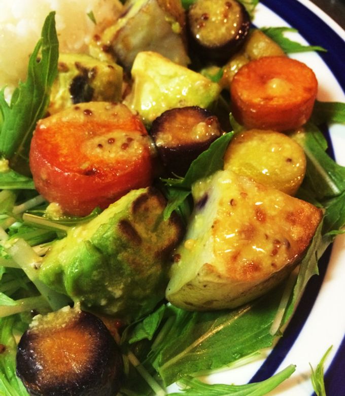 にんじゃがアボカドのグリルサラダ。 by shinke☆ 【クックパッド