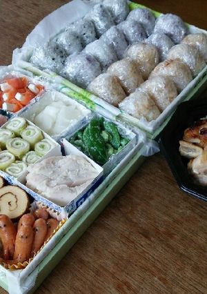 2015　お花見弁当-レシピのメイン写真