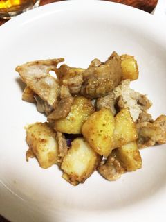 豚バラとじゃがいものガーリックバター炒め-レシピのメイン写真