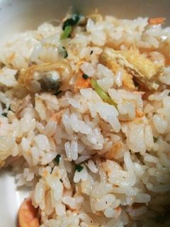 アサリと鮭の炊き込みご飯-レシピのメイン写真