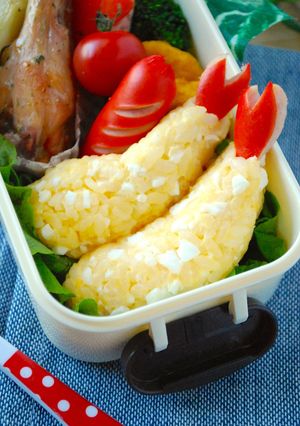 キャラ弁☆そっくりエビフライおにぎり弁当-レシピのメイン写真