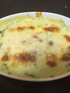 簡単!鮭とほうれん草のグラタン-レシピのメイン写真