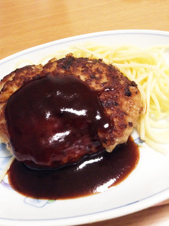 簡単! 基本のハンバーグ-レシピのメイン写真