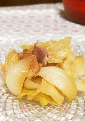 春キャベツと新玉ねぎのコンソメ煮-レシピのメイン写真
