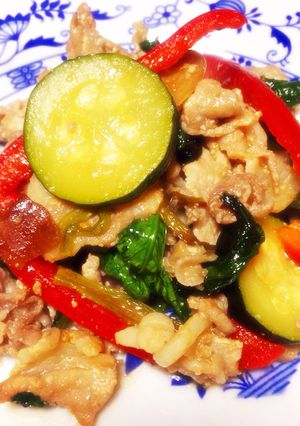 超簡単！！豚肉とお野菜の塩麹炒め-レシピのメイン写真