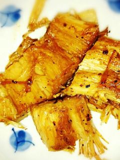 超簡単時短一品!えのきバター醤油炒め-レシピのメイン写真