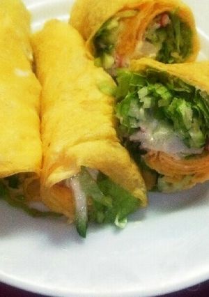 薄焼き玉子のサラダ包み-レシピのメイン写真