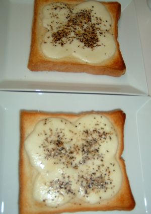 あらびきチーズトースト-レシピのメイン写真