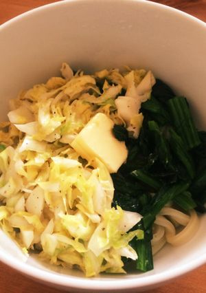 温かい!コールスローうどん-レシピのメイン写真