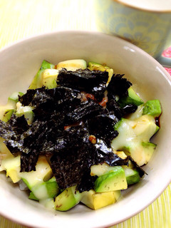おひとりさまランチ♡アボカド納豆丼-レシピのメイン写真