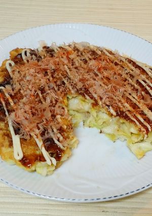 話題入！ダシなしキャベツ大量ツナお好み焼-レシピのメイン写真