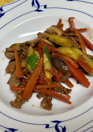 冬なのに夏野菜青椒肉絲-レシピのメイン写真
