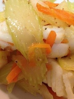 セロリとイカの炒め物-レシピのメイン写真