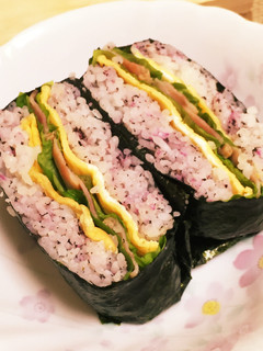 簡単お弁当、花見おにぎらず-レシピのメイン写真