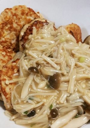 玉ねぎ不要！豆腐ハンバーグきのこあんかけ-レシピのメイン写真