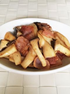 簡単!エリンギとベーコンのバター醤油炒め-レシピのメイン写真