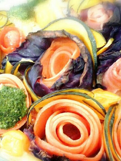 パーティーに　温野菜のお花畑グラタン-レシピのメイン写真