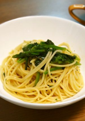 ほうれん草とパセリのペペロンチーノ-レシピのメイン写真
