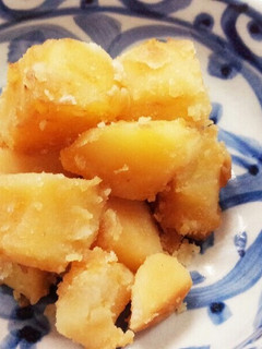 材料3つだけ!じゃがバタ醤油の煮っ転がし-レシピのメイン写真