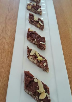 ドライフルーツとナッツのチョコフレーク-レシピのメイン写真