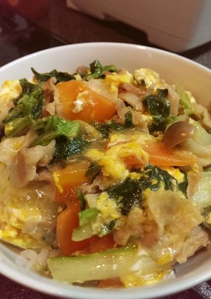 コンソメで簡単おいしい♪休日の中華丼-レシピのメイン写真