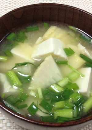 たけのこの穂先と豆腐の味噌汁-レシピのメイン写真
