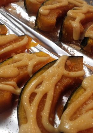 ニンニク風味で濃厚♪南瓜のマヨチーズ焼き-レシピのメイン写真