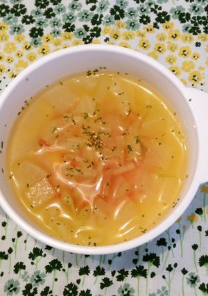 簡単！コンソメスープ-レシピのメイン写真