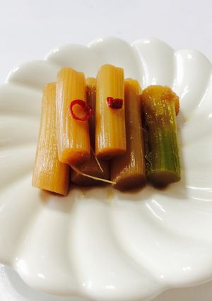 ウドの麺つゆ漬け-レシピのメイン写真