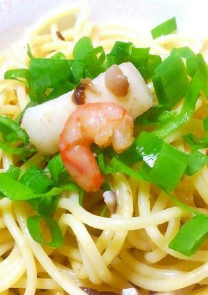 シーフードとしいたけのパスタ-レシピのメイン写真