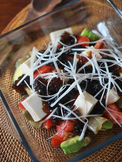 トマトとアボカド、豆腐の黒酢ジュレ-レシピのメイン写真