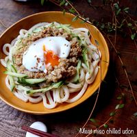 基本からアレンジまで！思わずつくりたくなる「冷凍うどん 温玉