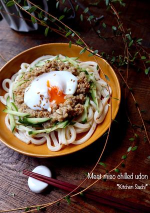 レンジで簡単！豚そぼろ温玉冷やしうどん-レシピのメイン写真