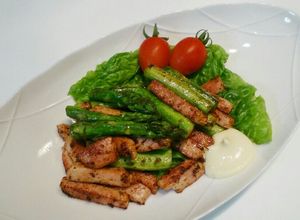 厚切りハムとアスパラ炒め～居酒屋さん風～-レシピのメイン写真