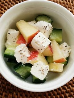 りんごとクリームチーズのサラダ-レシピのメイン写真