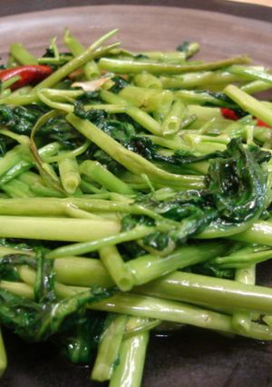 空芯菜　さっと炒めるだけの本格味！-レシピのメイン写真