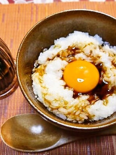 ♪手作り燻製醤油と究極の卵かけご飯♪-レシピのメイン写真