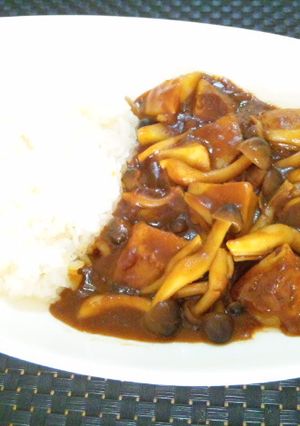 簡単 里芋としめじのカレー-レシピのメイン写真