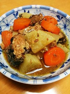 サバの味噌煮缶と大根の煮物-レシピのメイン写真