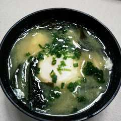 A picture of 簡単！落とし玉子のお味噌汁.